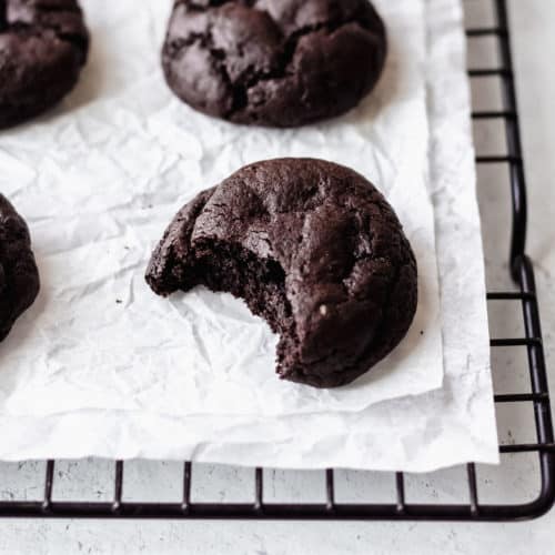 Dark Chocolate Cookies {Chewy and Decadent!} –