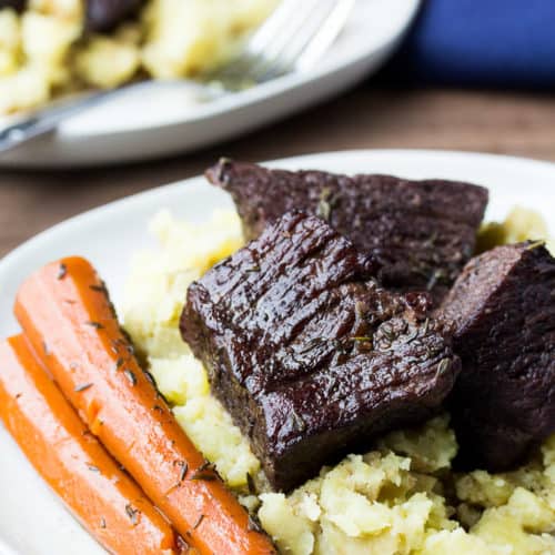 Red Wine Braised Short Ribs Delicious Little Bites