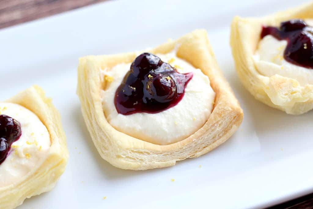 How to Make Puff Pastry Cups (2 Ways) Delicious Little Bites