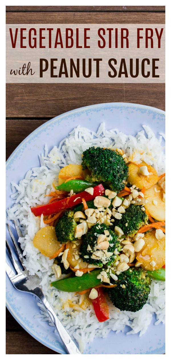 Vegetable Stir Fry with Peanut Sauce is a super flavorful vegetarian main dish recipe that can be made in less than 30 minutes! You can easily switch up the veggies to suit your own tastes! | #dlbrecipes #stirfry #vegetablestirfry #peanutsauce #vegetarian