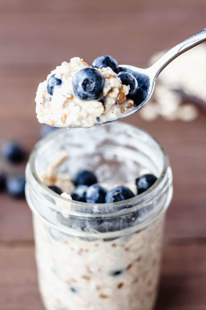 Blueberry Overnight Oats - Delicious Little Bites