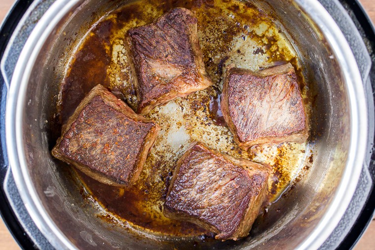 Short Ribs Seared in an Instant Pot