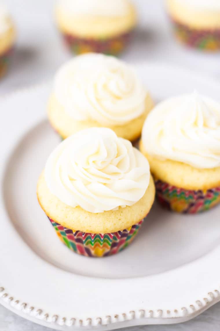 12 Mini Vanilla Cupcakes Product Image