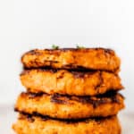 Stack of 4 sweet potato hash browns with text overlay.